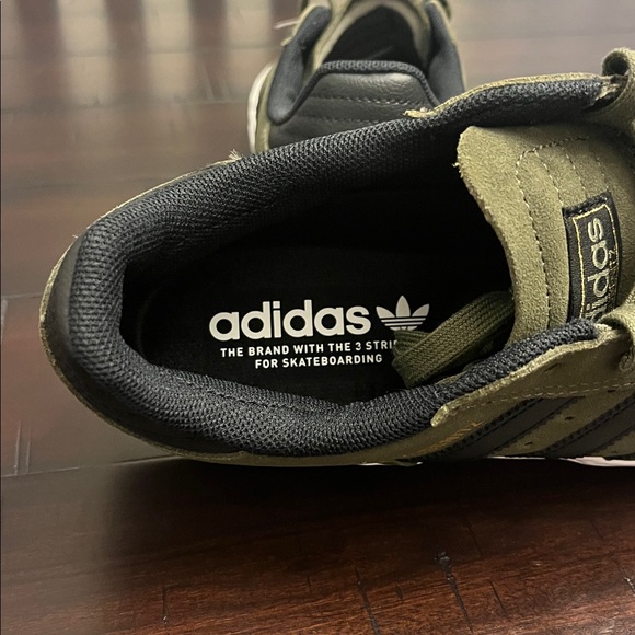 Adidas Busenitz Vulc II Shoes Sneakers new JQ1027 green Mens Size 9.5 - Picture 10 of 13